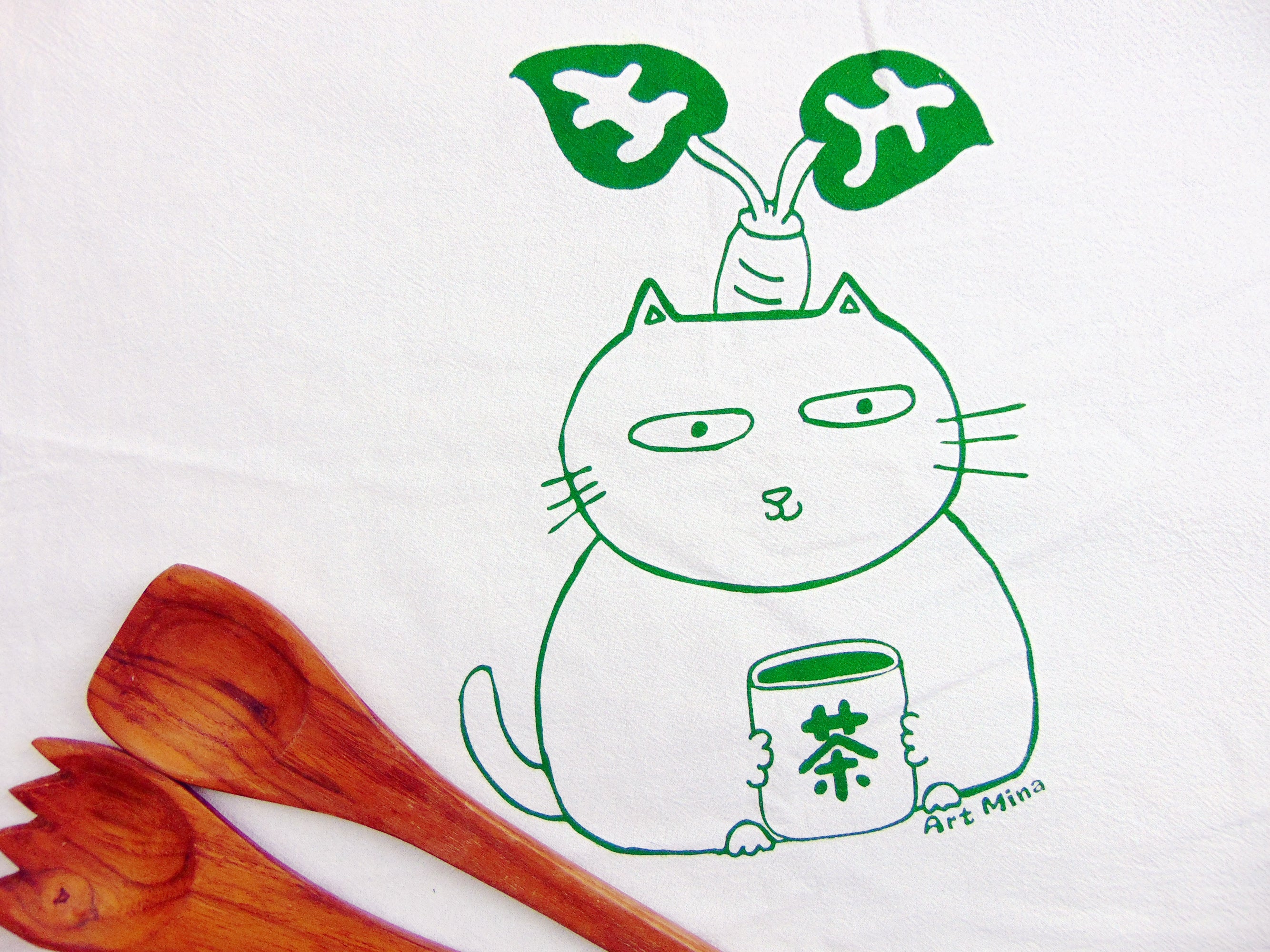 Funny tea towel "Taro cat loves green tea "