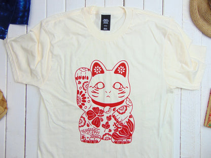 Kawaii Art Mina's lucky cat T-shirt